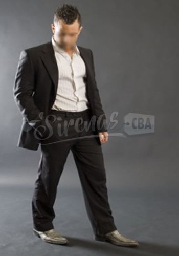 Tomas Perfil Escort