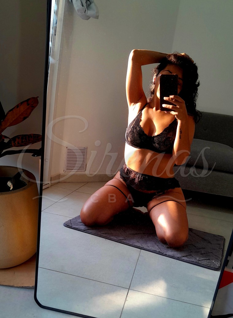 Mora - Escort en Córdoba | Sirenas CBA